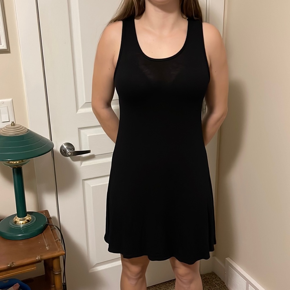 🌸Olivia Rae NWT sleeveless black dress with stretch - Picture 5 of 11